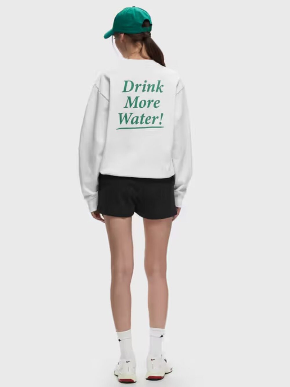 Sporty & Rich Drink More Water Crewneck Sweatshirt XS